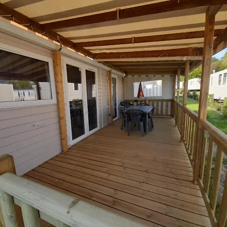 Parque de Campismo Savina *